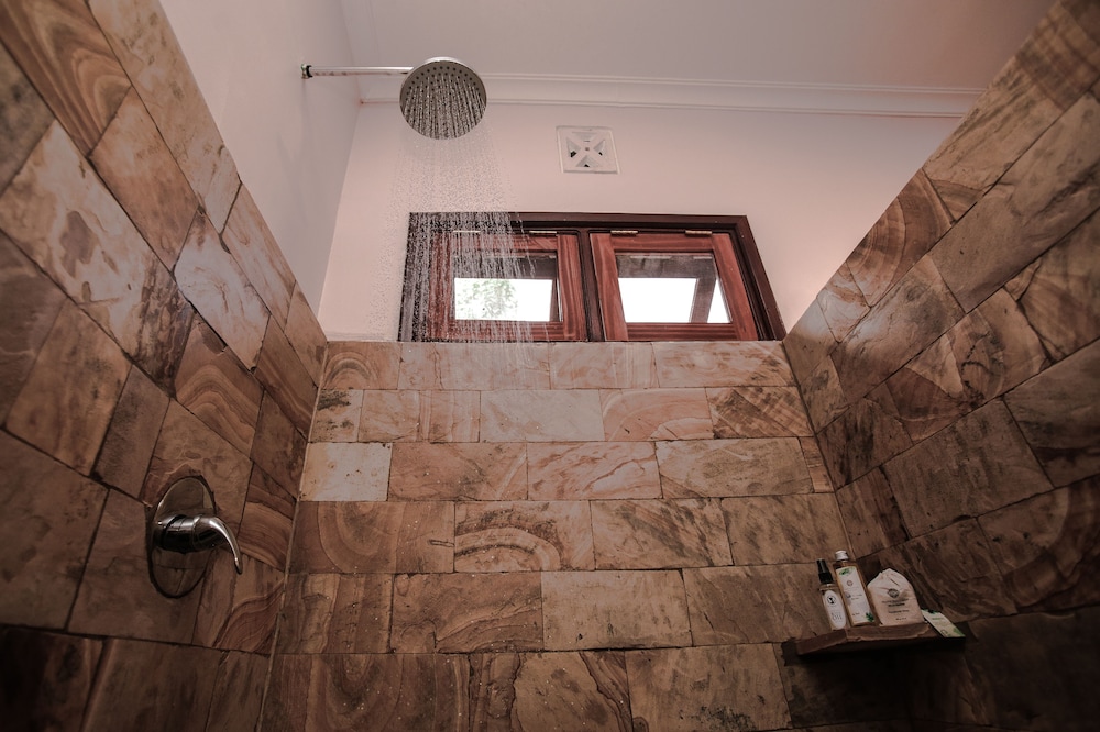 ngorongoro marera mountain view lodge