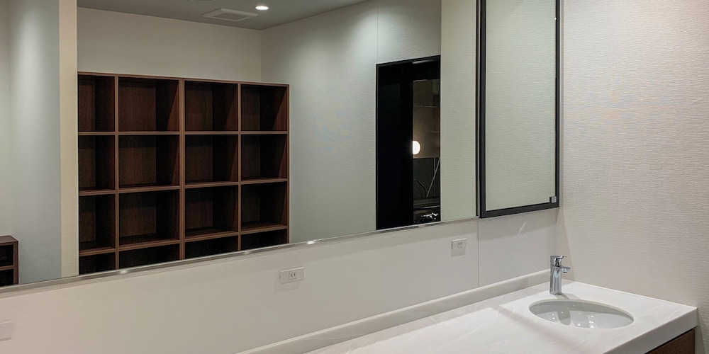 hotel sui kobe sannomiya by abest