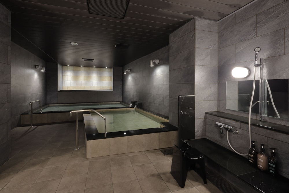 hotel sui kobe sannomiya by abest