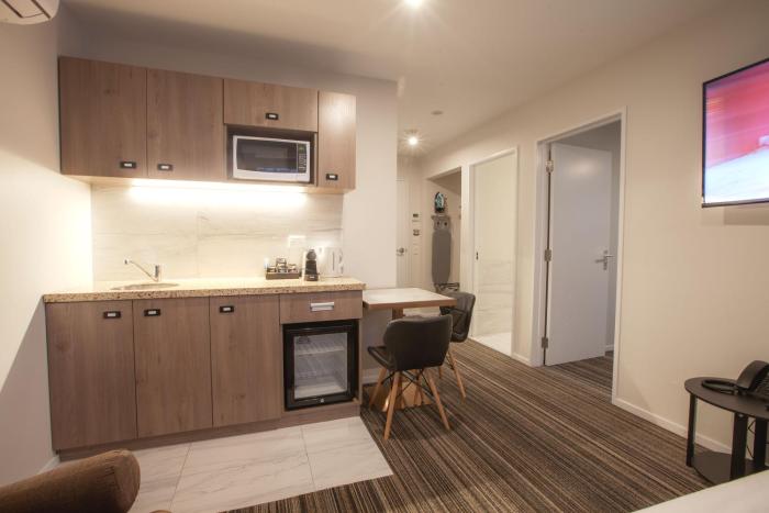 the salisbury business class