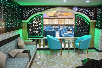 Hotel-Img