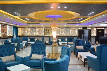 Hotel-Img