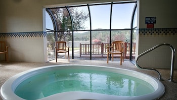 black hills luxury suites