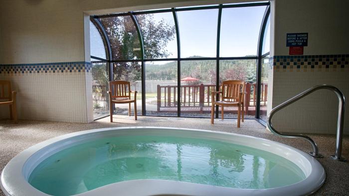 black hills luxury suites