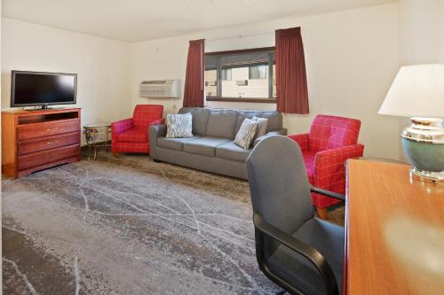 black hills luxury suites