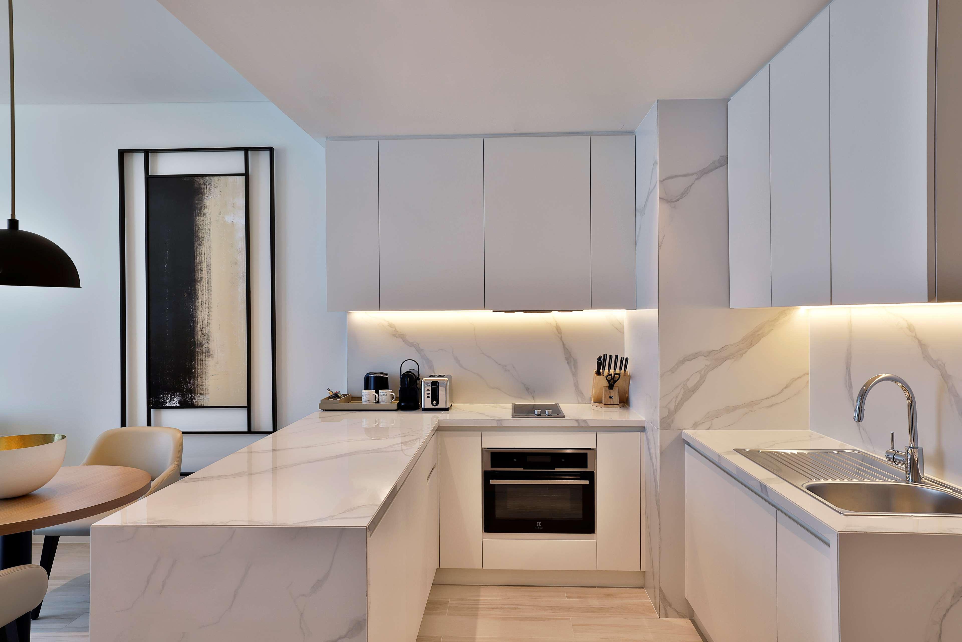 doubletree by hilton abu dhabi yas island residences