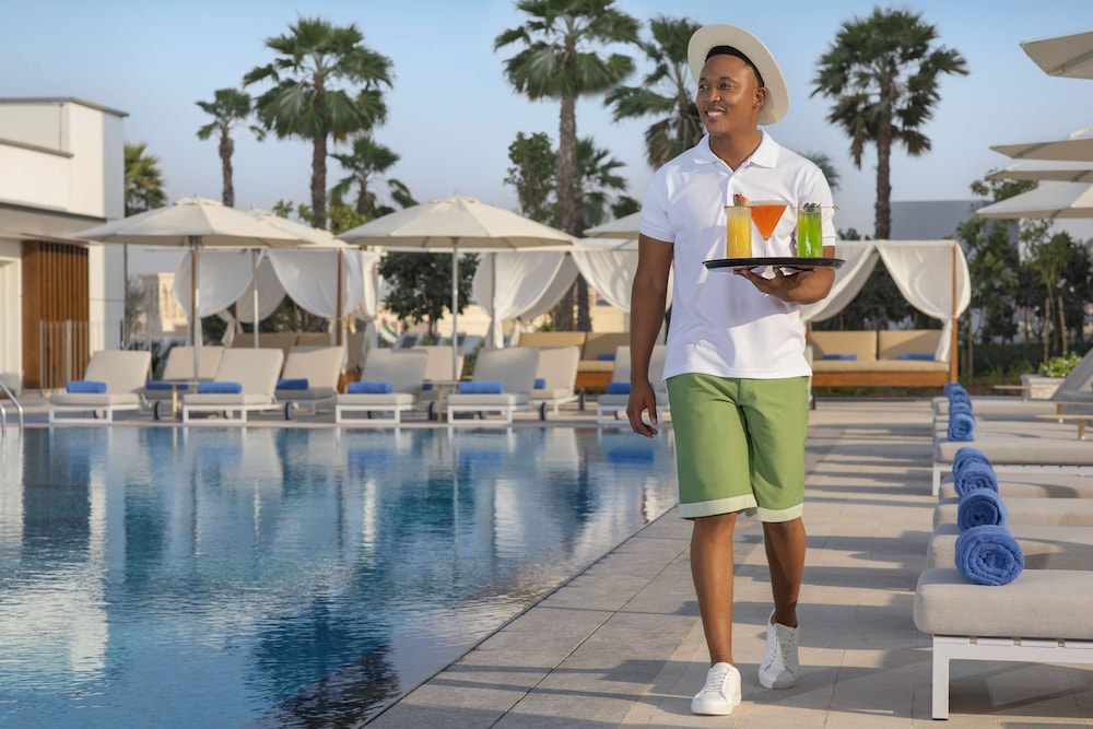 doubletree by hilton abu dhabi yas island residences