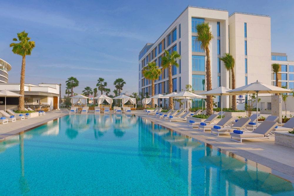 doubletree by hilton abu dhabi yas island residences