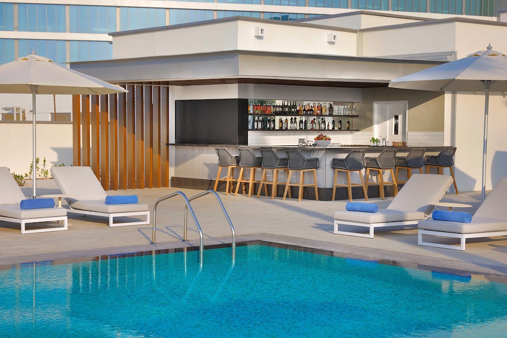 doubletree by hilton abu dhabi yas island residences