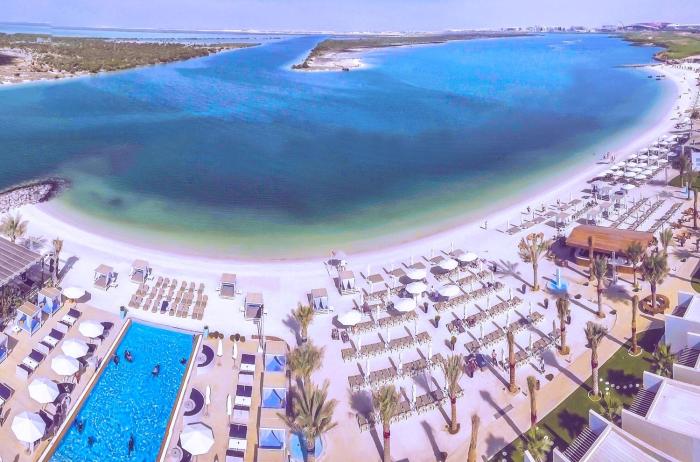 doubletree by hilton abu dhabi yas island residences