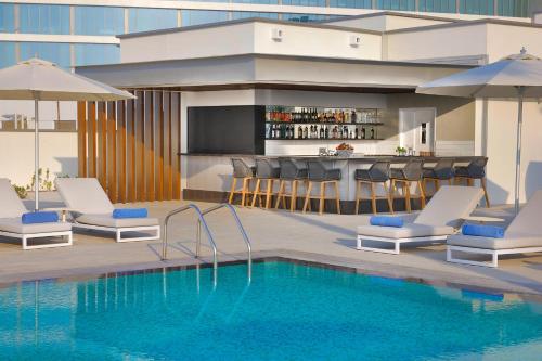 doubletree by hilton abu dhabi yas island residences