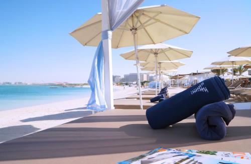 doubletree by hilton abu dhabi yas island residences