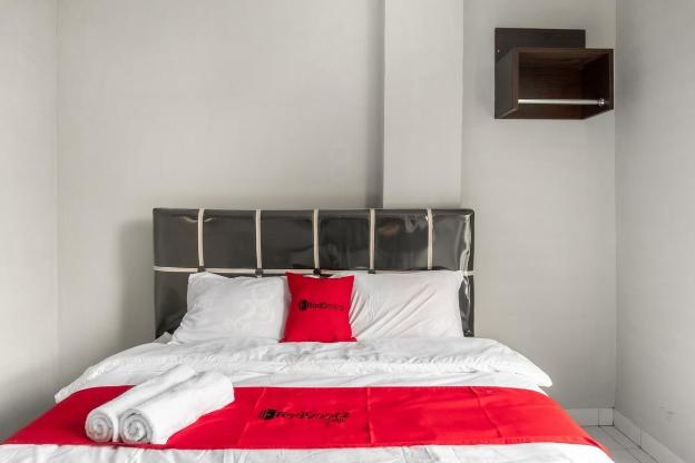 reddoorz near manhattan square medan