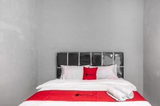 reddoorz near manhattan square medan
