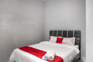 reddoorz near manhattan square medan