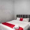 reddoorz near manhattan square medan