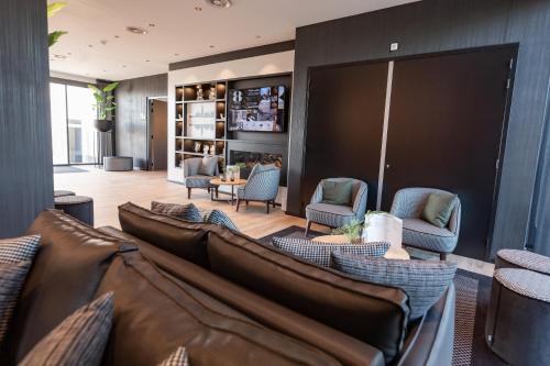 gr8 hotel maastricht aachen airport