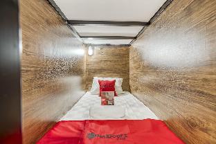 feliz noche by reddoorz