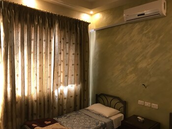 shurooq shams hotel and tours by sunrise
