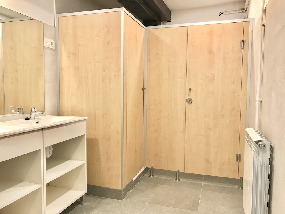 quartier leon jabalquinto hostel