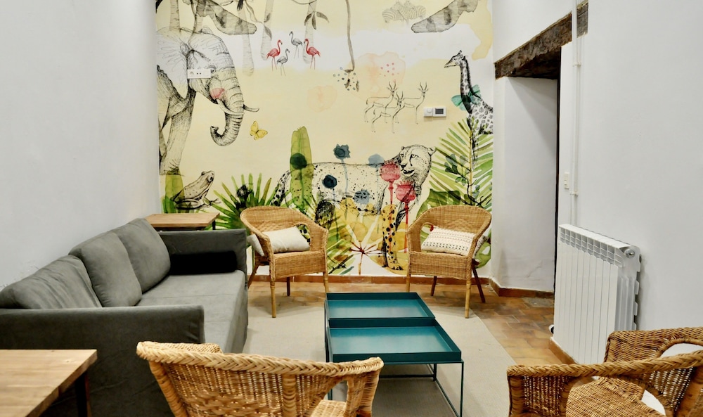 quartier leon jabalquinto hostel