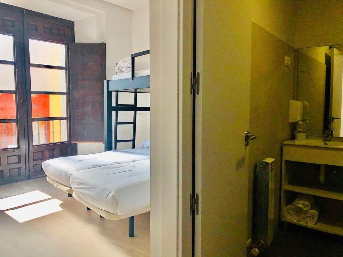 quartier leon jabalquinto hostel