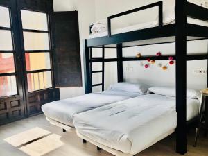 quartier leon jabalquinto hostel