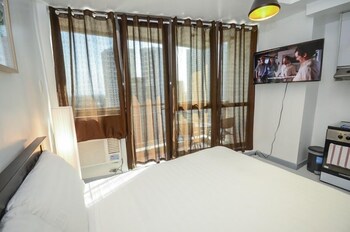 kl tower makati by central flats