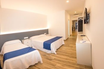 hostal luz del sol barbate