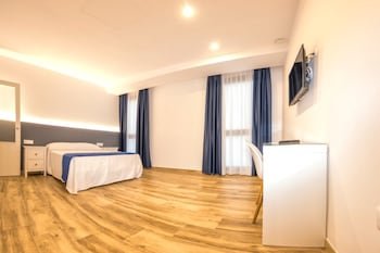 hostal luz del sol barbate