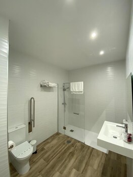 hostal luz del sol barbate