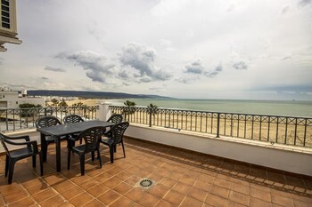 hostal luz del sol barbate