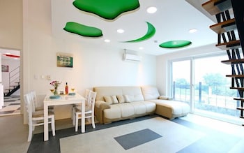 gyeongju the one pension red