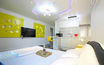gyeongju the one pension red