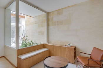 Badon Boutique Hotel,8 Rue De La Porte Bouqueyre,4 star