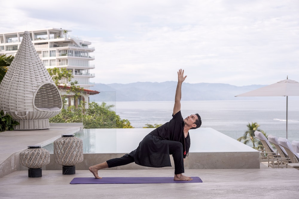 maxwell residences at indah