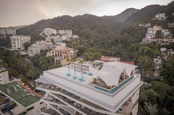 maxwell residences at indah