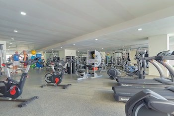 maxwell residences at indah