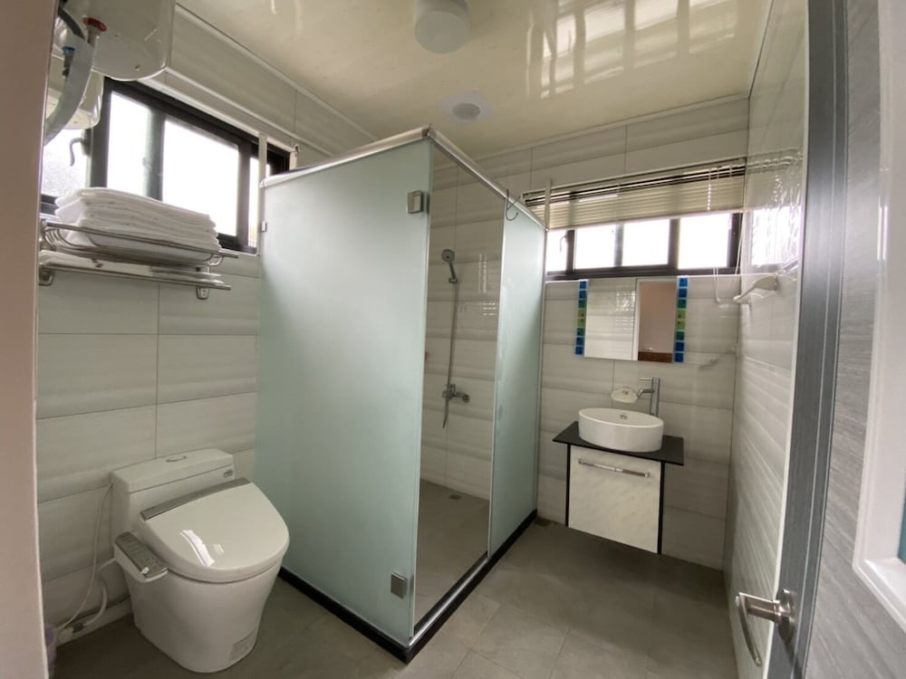 stream yurt campground