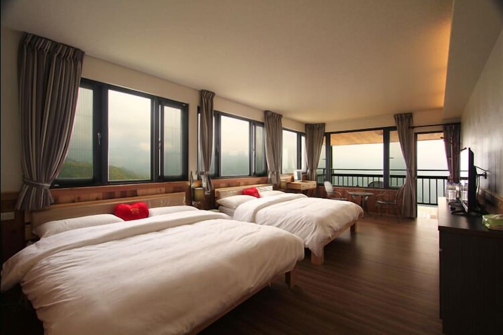 stream yurt campground