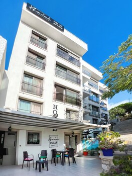 azize palas apart otel