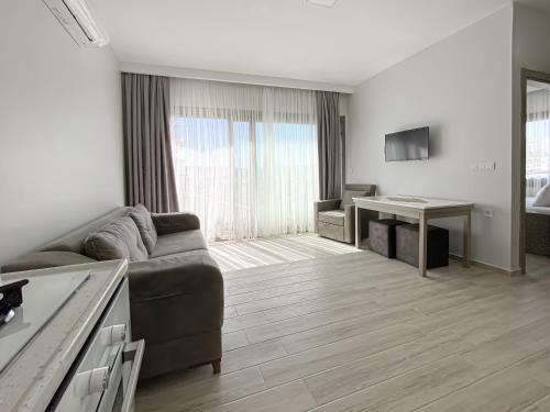 azize palas apart otel