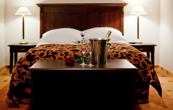 helan family and garden