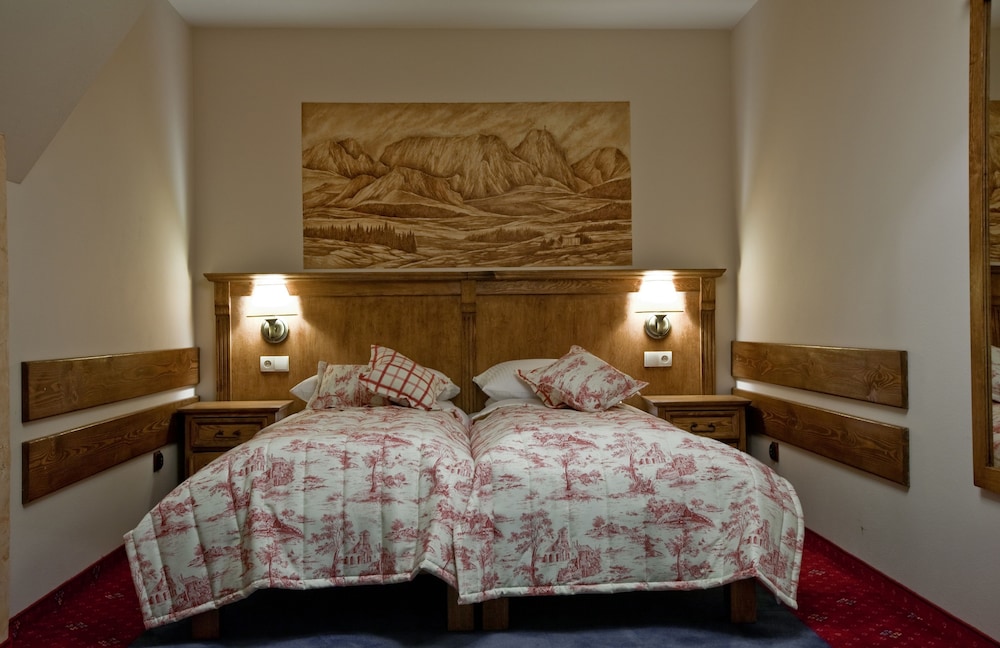 helan family and garden