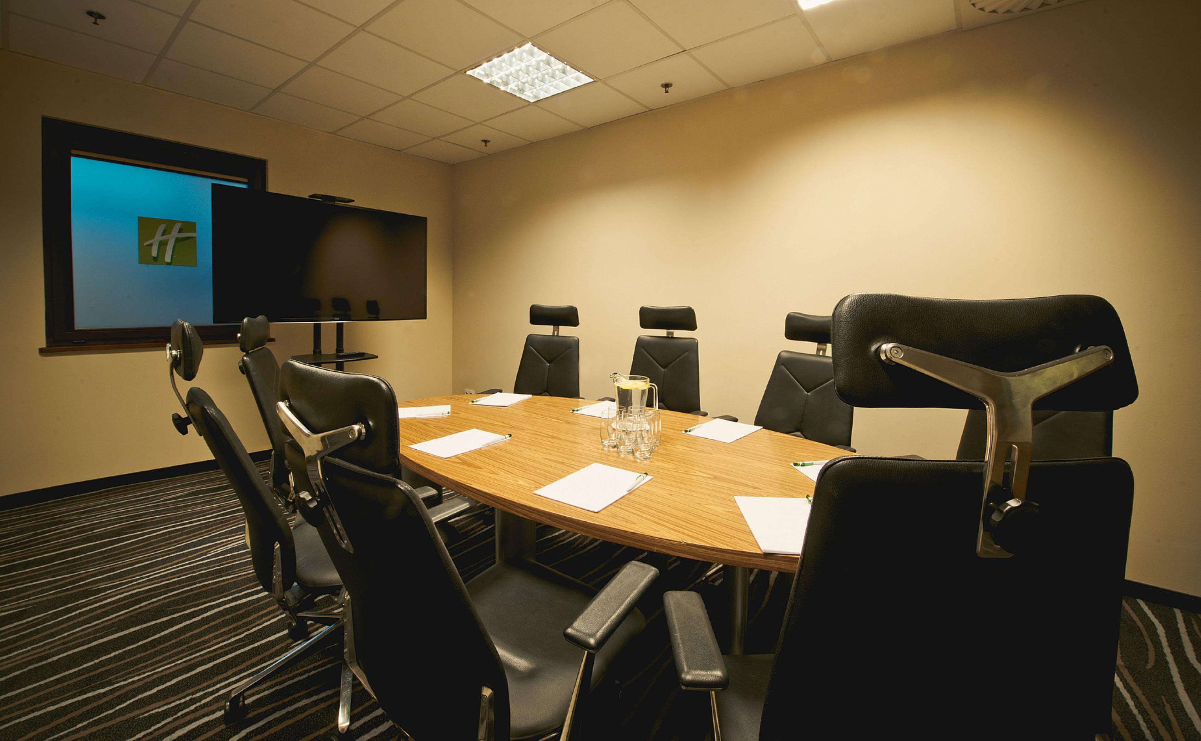 holiday inn lodz by ihg