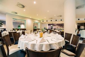 holiday inn lodz by ihg