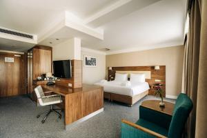 holiday inn lodz by ihg