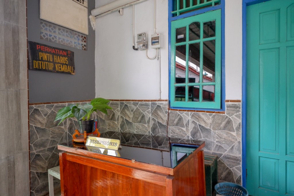 reddoorz syariah near alun alun balai kota tegal