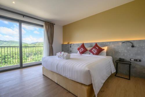 tour de phuket hotel