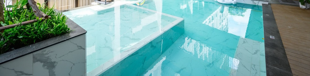 tour de phuket hotel